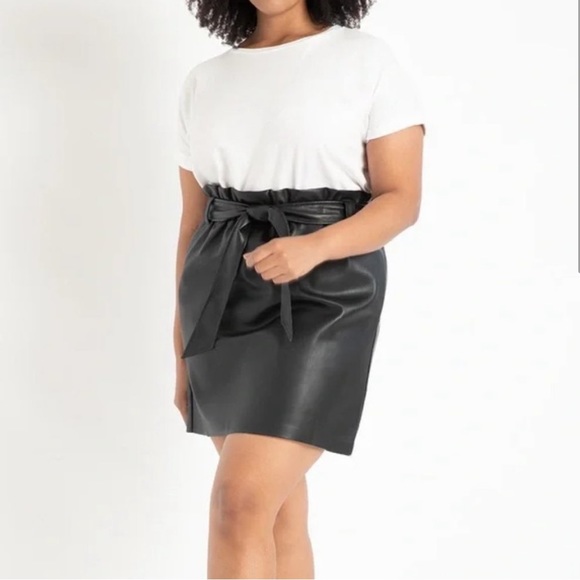 {ELOQUII} Faux Leather Red Paperbag Waist Skirt with Tie and Pockets Size 26 - Picture 2 of 13